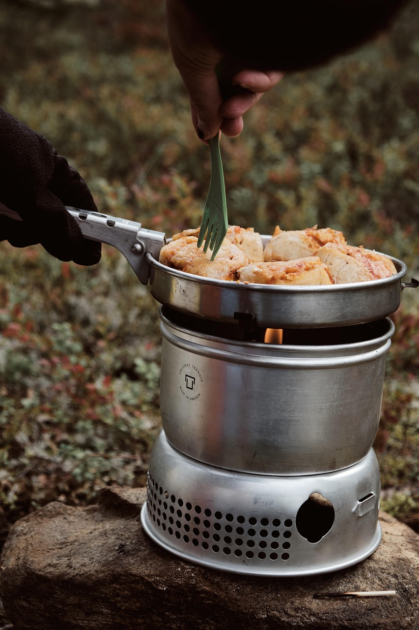 camping, cooking, portable, stove, frying pan, frying, hiking, trangia, adventure, camp, nature, forest, outdoors, food, fire, trangia, trangia, trangia, trangia, trangia